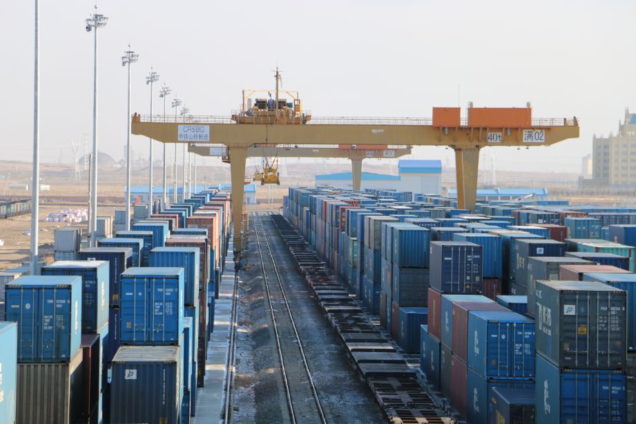 滿洲里口岸中歐班列突破3000列 日用品貿(mào)易的強(qiáng)勁引擎與區(qū)域經(jīng)濟(jì)新動(dòng)力
